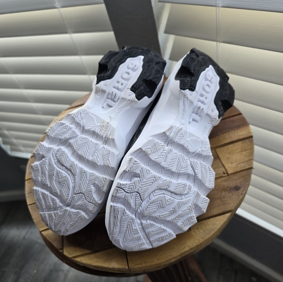 Sorel size 8 NWOT - Picture 8 of 9